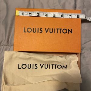Louis Vuitton box with duster